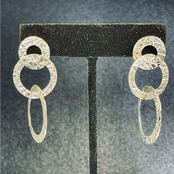 Bling Alert!  Textured Sterling Three Ring Earrings - Picture 3 of 9